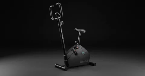 Domyos Essential sur fond noir