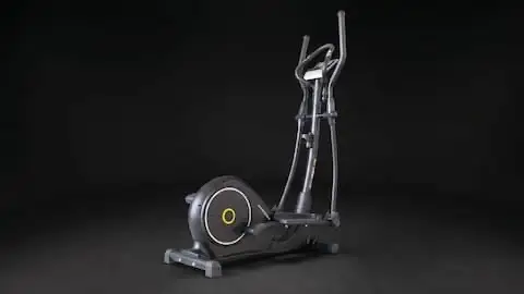 Fitness Doctor Dragon III sur fond noir