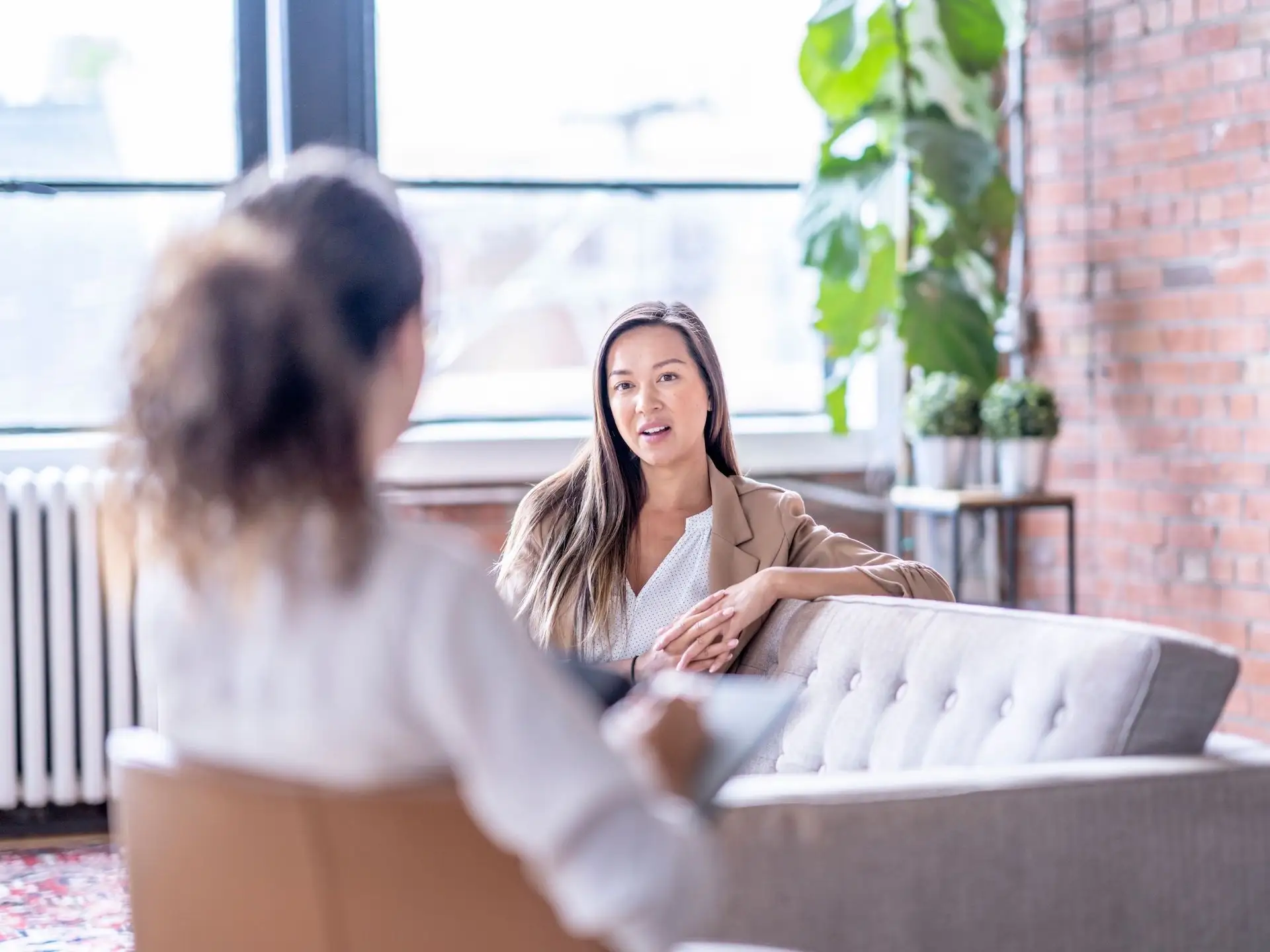 Deux femmes en thérapie anti-stress